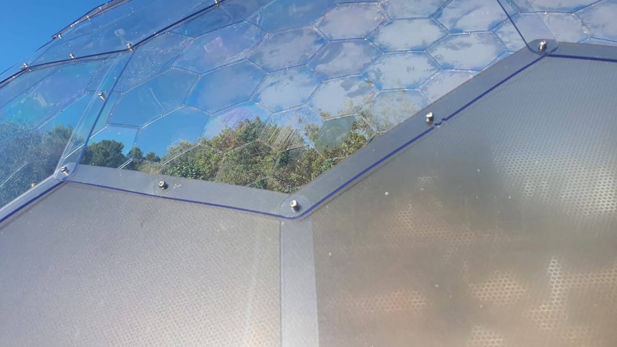 Ø7m (23 ft) H4,15m (12 ft) Luxury Aura Dome™ with Glass Door